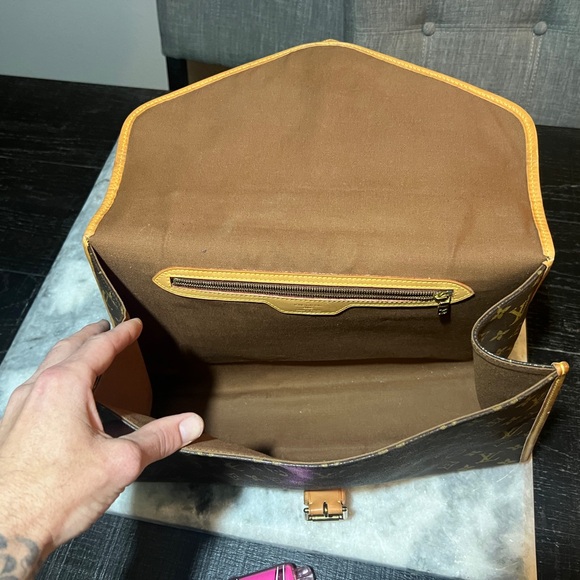 Vintage GM Beverly - Picture 9 of 14